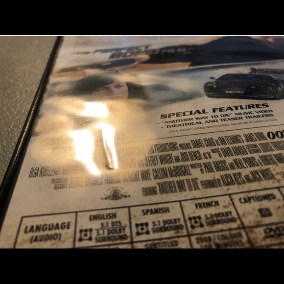 James Bond in Quantum of Solace (DVD, 2009, Widescreen) PG-13 - Picture 6 of 8